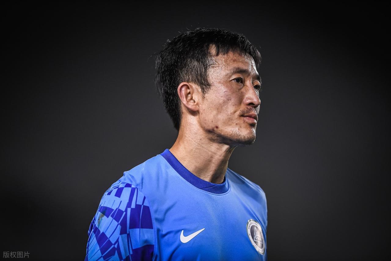 欧冠联赛-新赛季中超开赛！37岁前国脚放话，生日夜拿三分，给球队开个好头